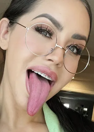 Alina Lopez